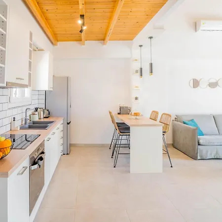 Elianthos Luxury Vila Tsoukaládhes