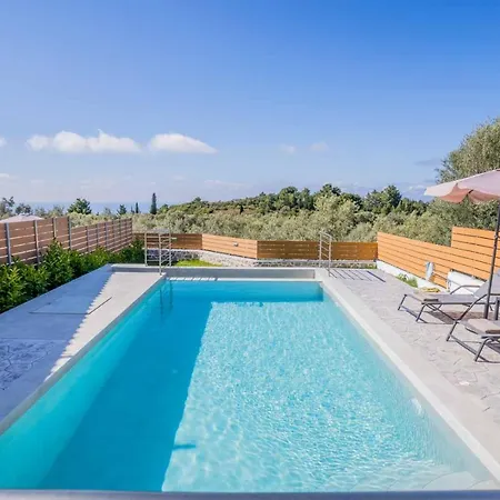 Elianthos Luxury Tsoukaládhes