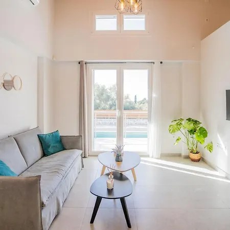 Vila Elianthos Luxury *