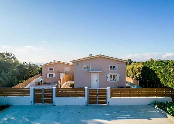 Villa Elianthos Luxury Tsoukaladhes