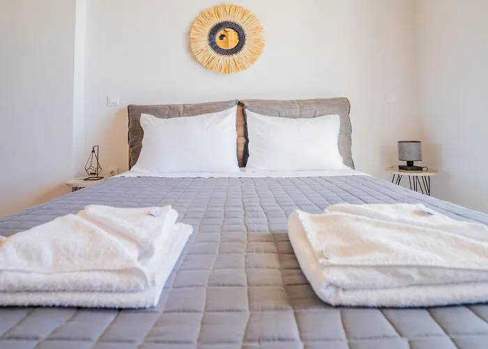 Elianthos Luxury Tsoukaladhes